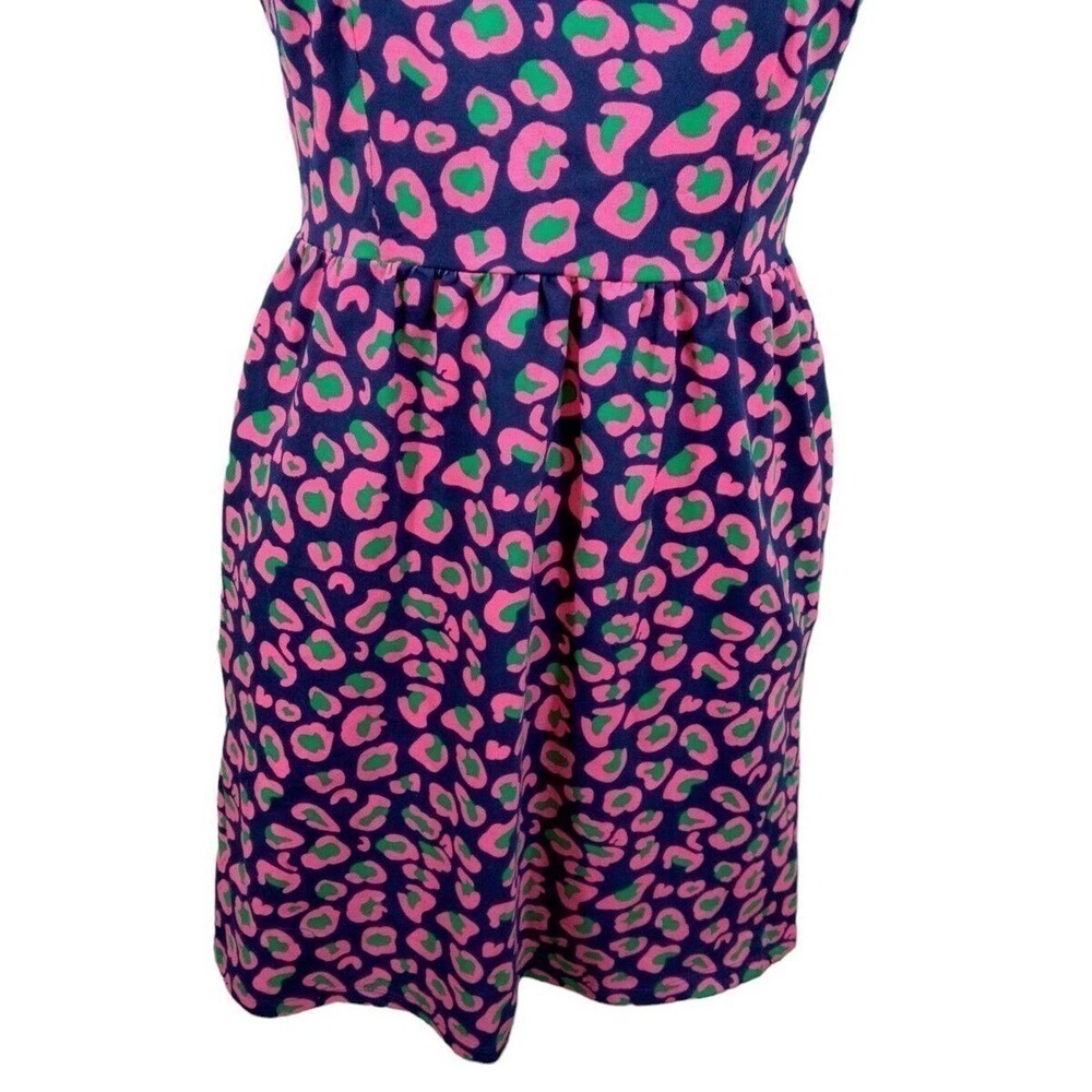 Haley And The Hand Woman's  Dress V-neck Pockets - Picture 5 of 8